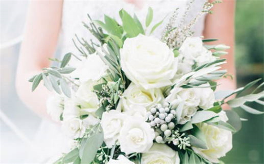 正月十九属鼠女性的性格特点与运势分析